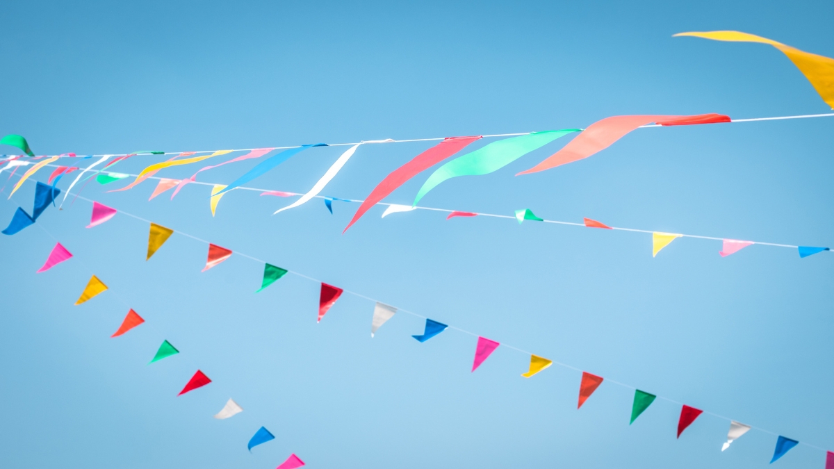 summer party flags