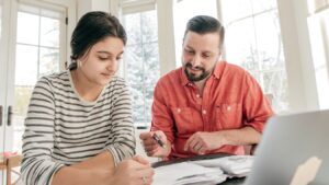 parents on laptop meeting